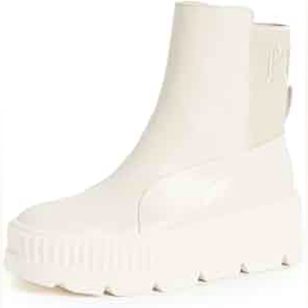 Fenty X Puma - By Rihanna Vanilla Ice Chelsea Chunky Leather Ankle Boot Size 8